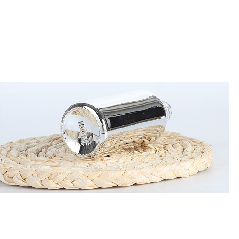 בקבוקי גלגלים עיקריים לשימוש ירוק בשמןים עיקריים.