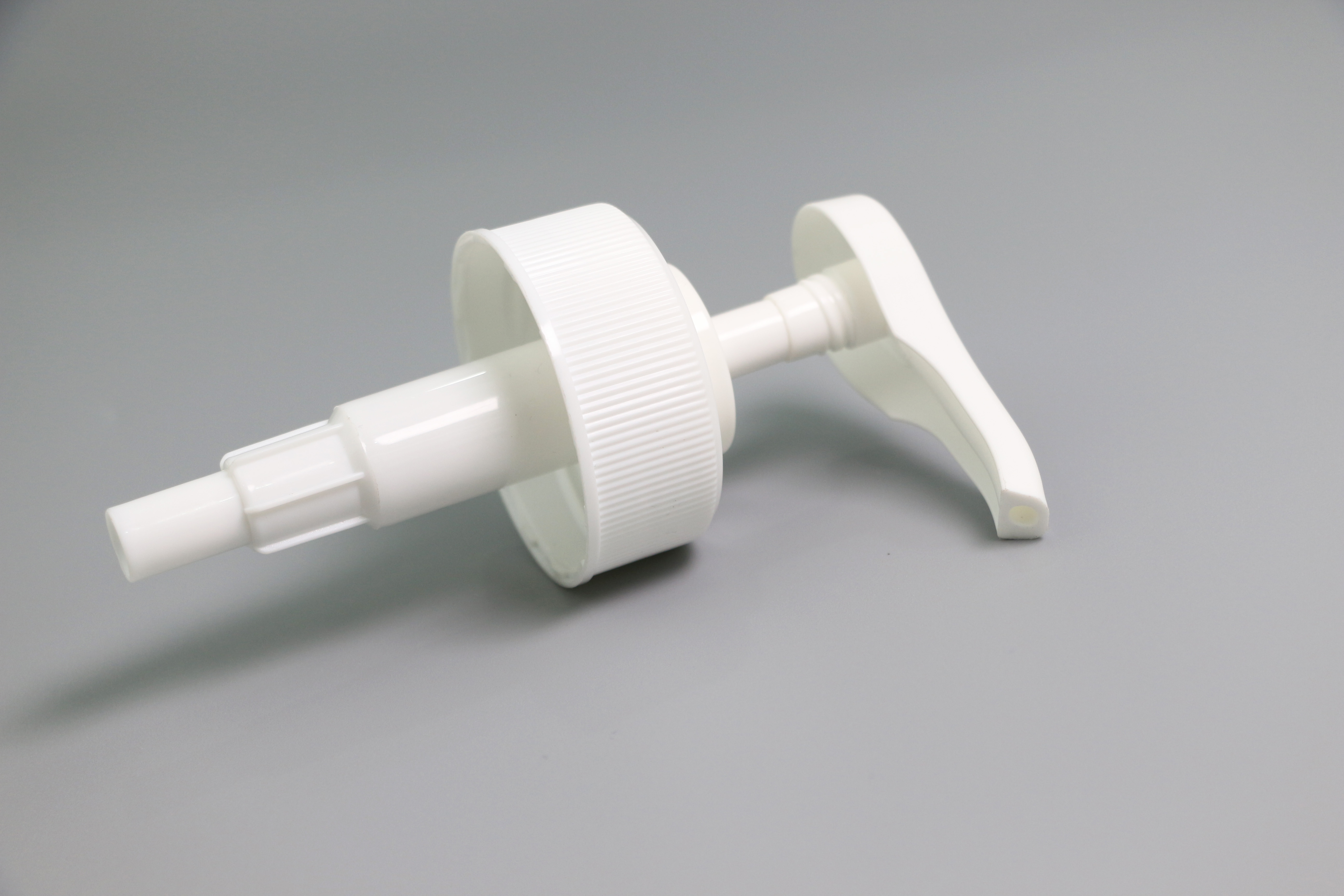 Көптөмөк материалдык түзүм