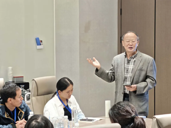 outstanding chemistry teachers visit banfert industry education integration empowers science education-9