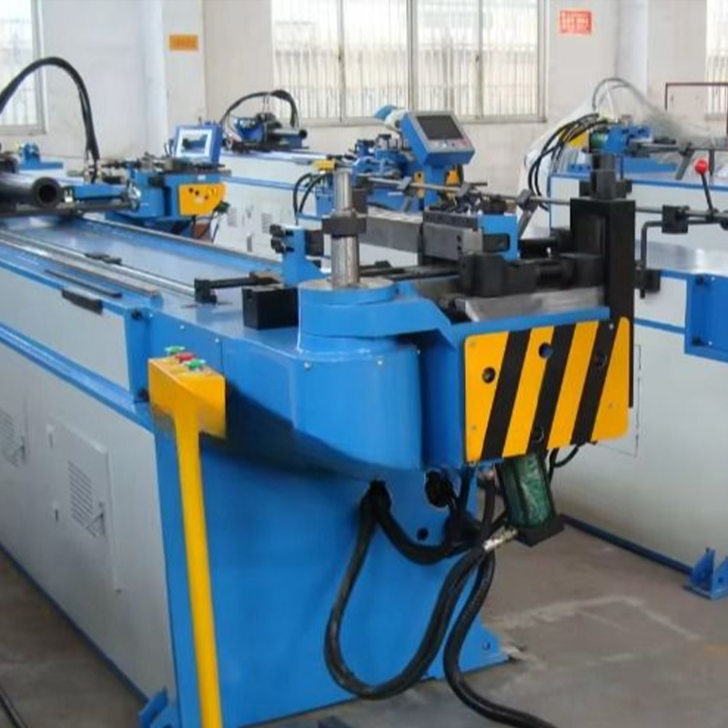 Màquina de doblegat de tubs manual d'operació fàcil estil europeu amb alimentació manual GMACC 76NC