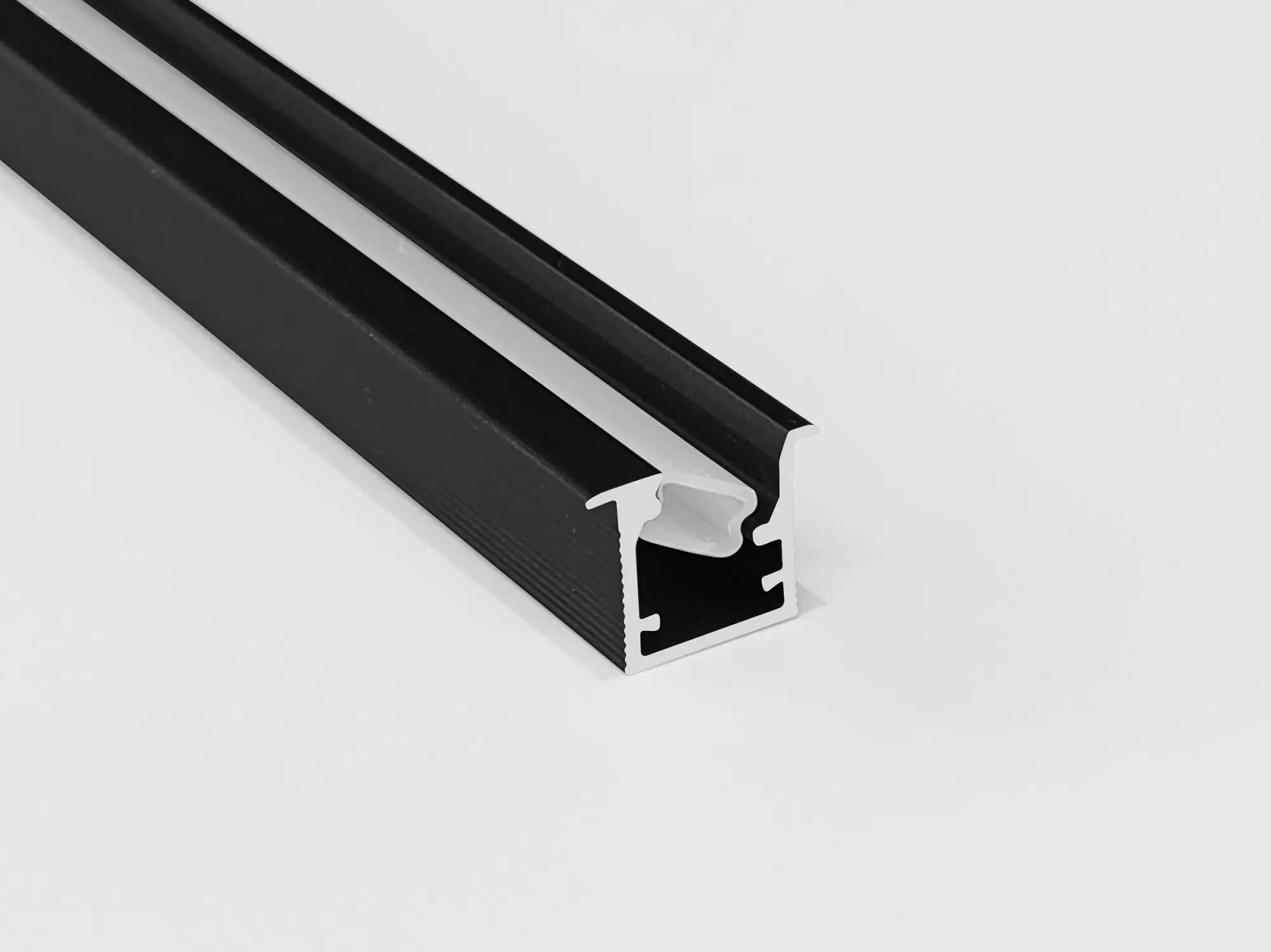 Reliable and Versatile Electronic Accessories for Lighting