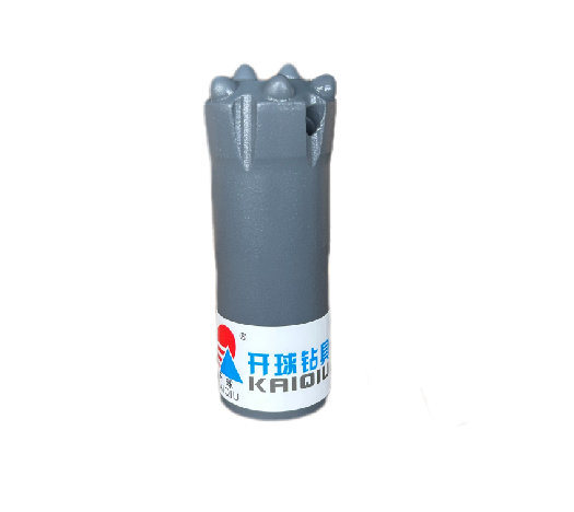 उत्पन्न होने वाले चिप्स को निकालने के लिए डिज़ाइन किया गया ताकि ब्लॉकेज न हो