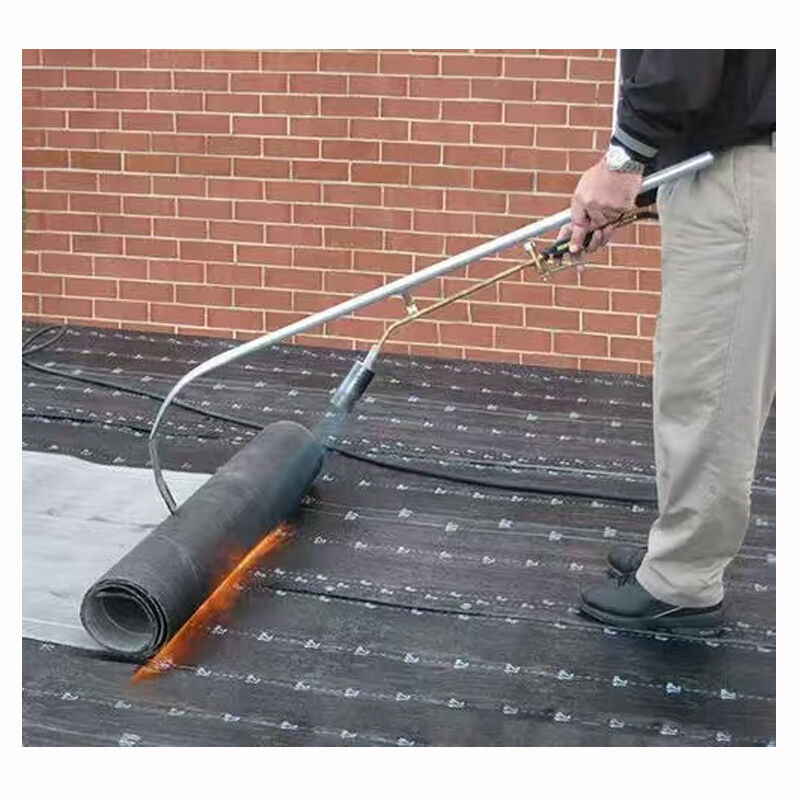 Jak izolacja bitumiczna radzi sobie z wilgocią i zmianami temperatury?