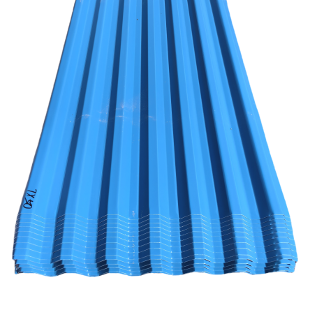 In steel - structured buildings, what are the functions of single - color steel plates, sandwich panels, and purlins respectively? How can they be better utilized? And what are the different usage scenarios?