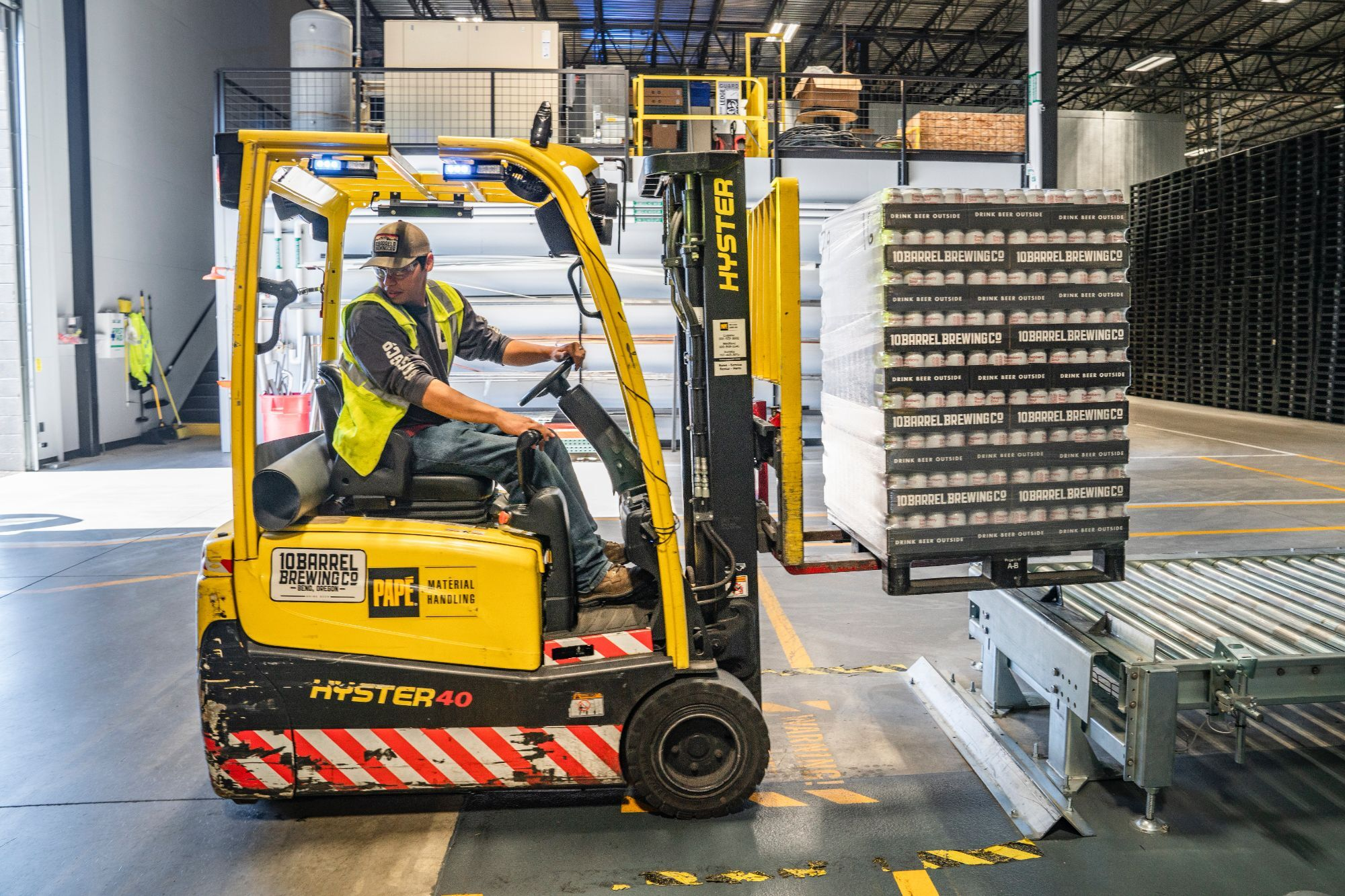 Teckon Electric Implements Flexible Payment Methods and Courier Collaborations to Reduce Costs for Global Customers