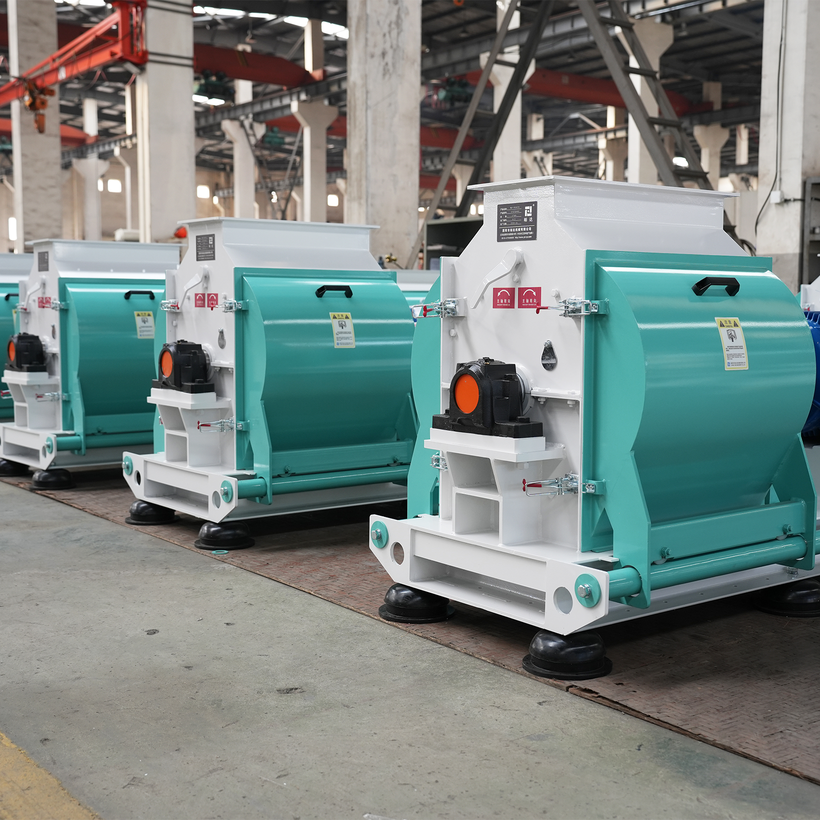 استغلال المساحة بشكل أمثل باستخدام ناقلات الحاويات العمودية