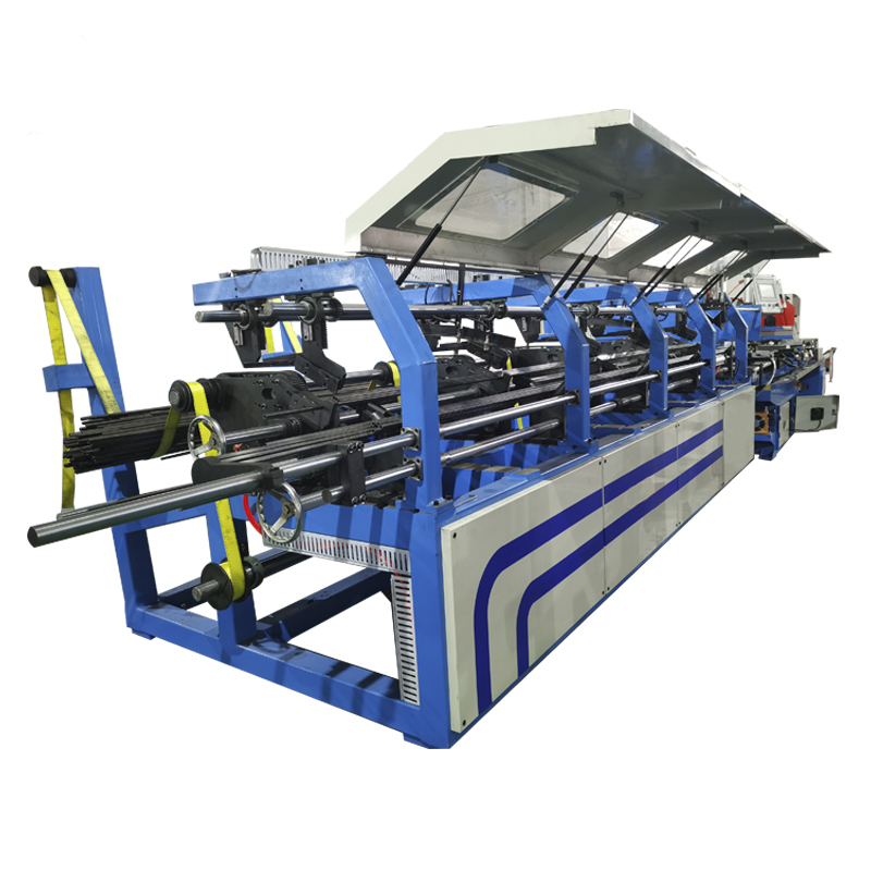 Automatic loading and feeding  pipe cutting  machine