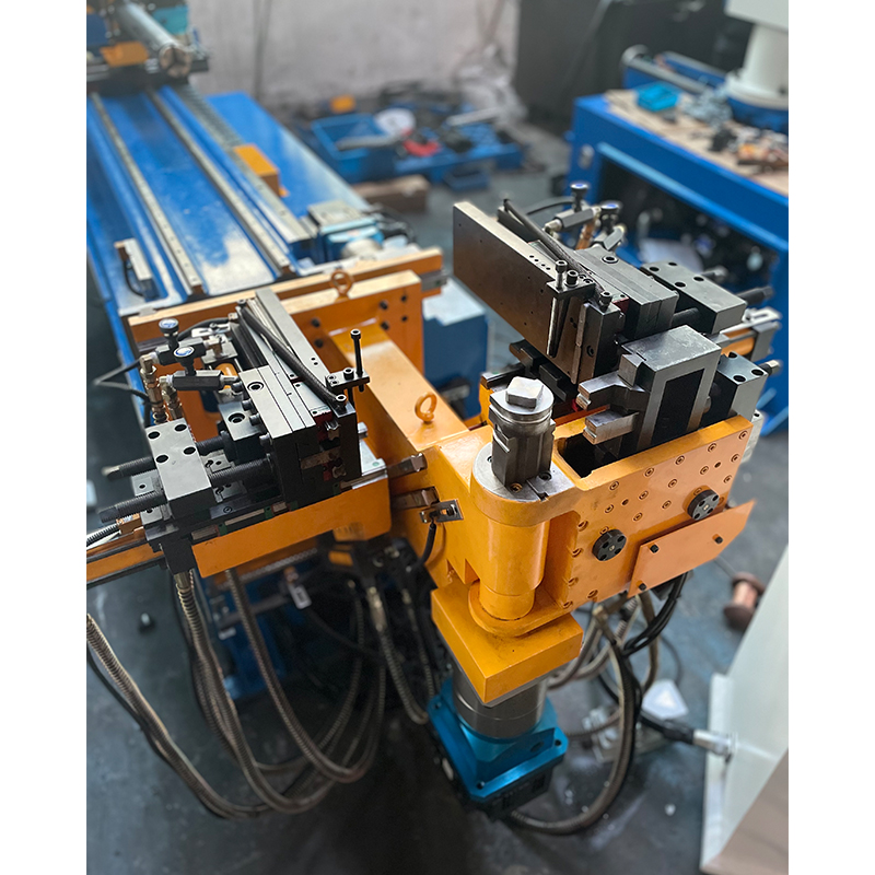 최고급 튜브 롤러 기계로 생산 효율성 향상