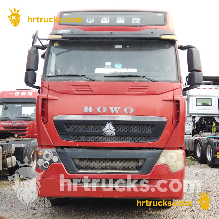 HOWO Tractor Truck  red 6×4-T7H