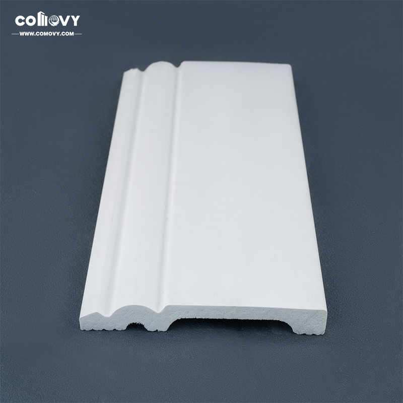 어떤 방에도 DIY 우드 슬래트 악센트 월로 따뜻함과 질감을 더하세요.