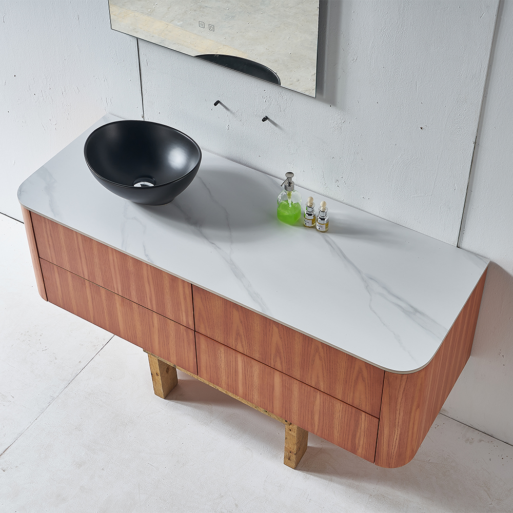 Zvýšte štýl vašej kúpeľne s prispôsobiteľnými sprchovými dverami