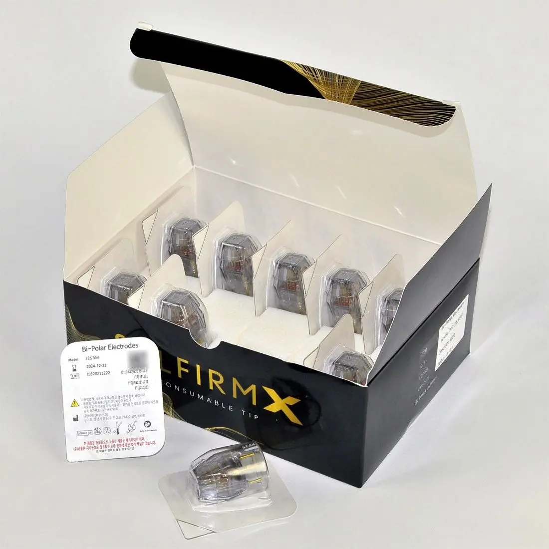 Scopri risultati duraturi con il nostro innovativo trattamento microneedling RF