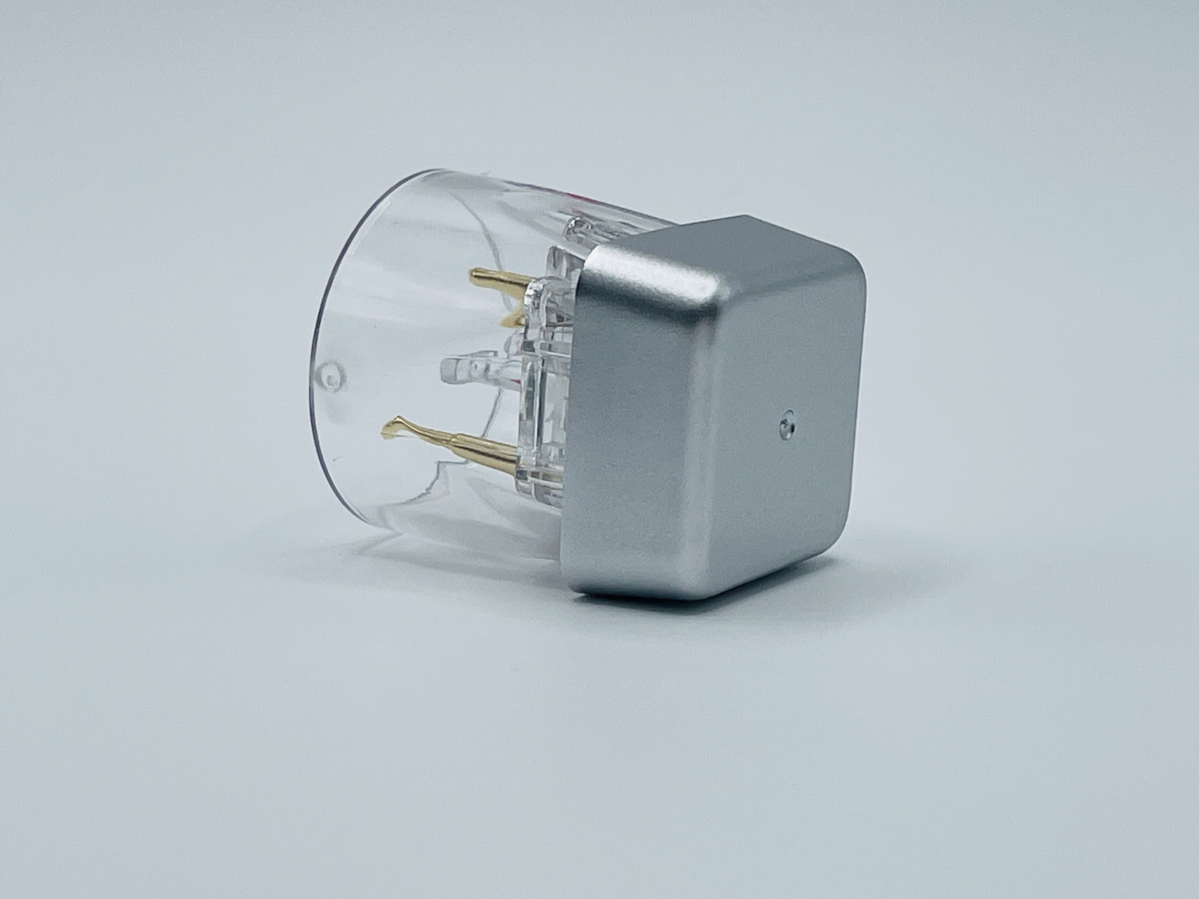 Прощай, морщинки и мимические складки с Derma Pen 4