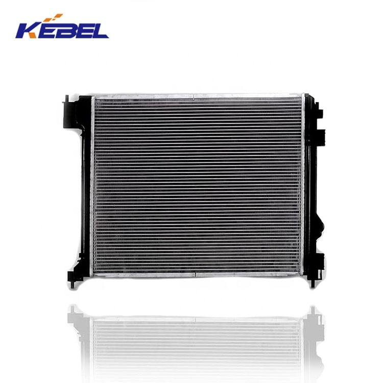 Голям избор от модели на малки климатични кондензатори за различни марки и модели коли