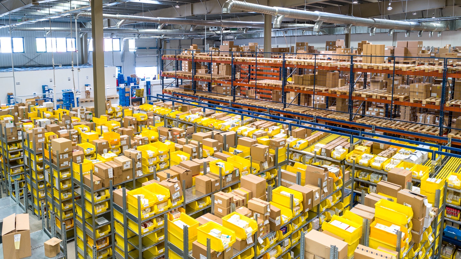 Scalable Warehouse Solutions