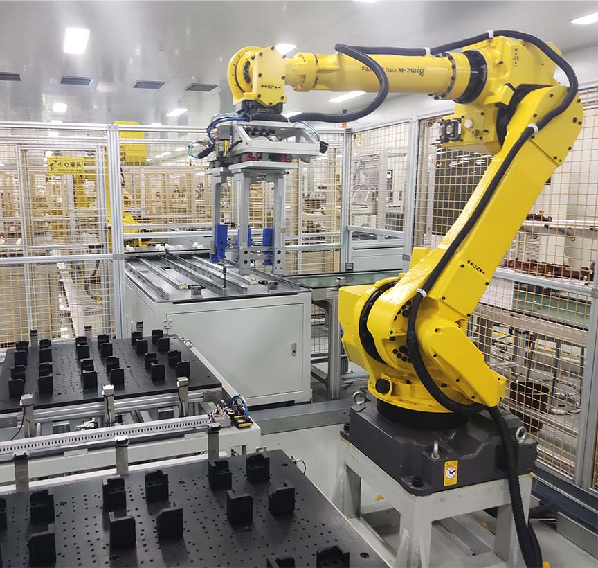 Fully automated robotic arm