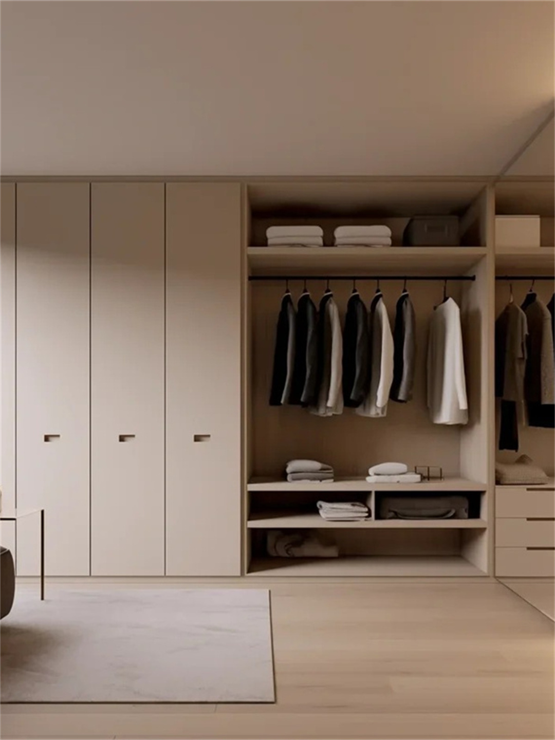 Mastering the Art of Minimalism: Top 10 Wardrobe Essentials for a Modern 