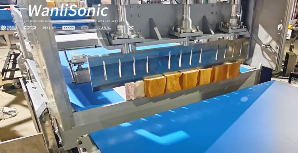 Automatic Ultrasonic Toast Bread Slicing and Injecting Sandwich Equipment