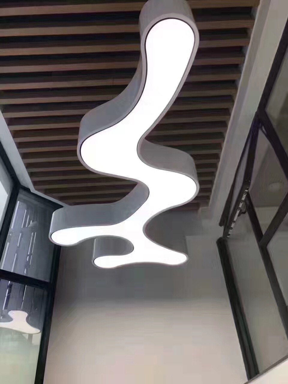 up to 60 meters wide white translucent ceiling film-3