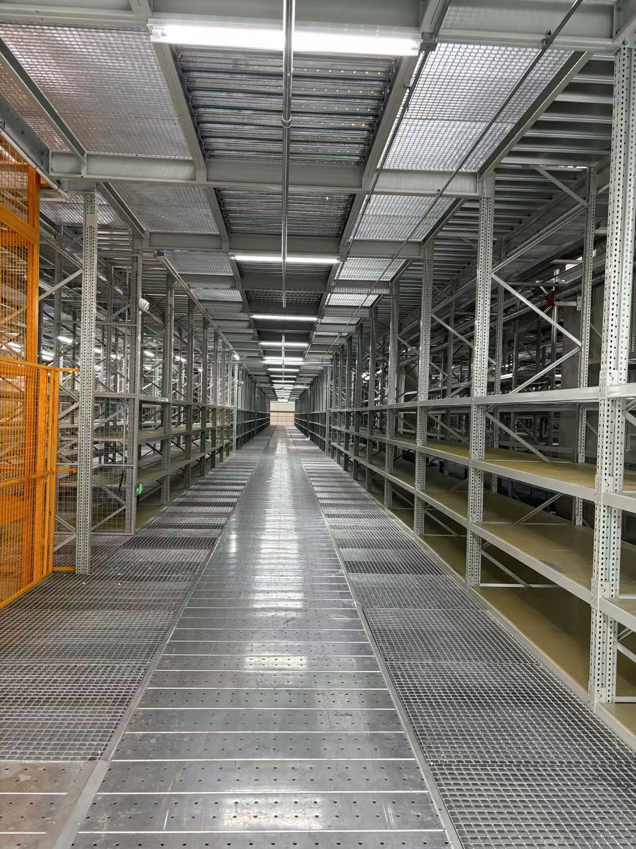 耐久性、汎用性、実用性に優れています