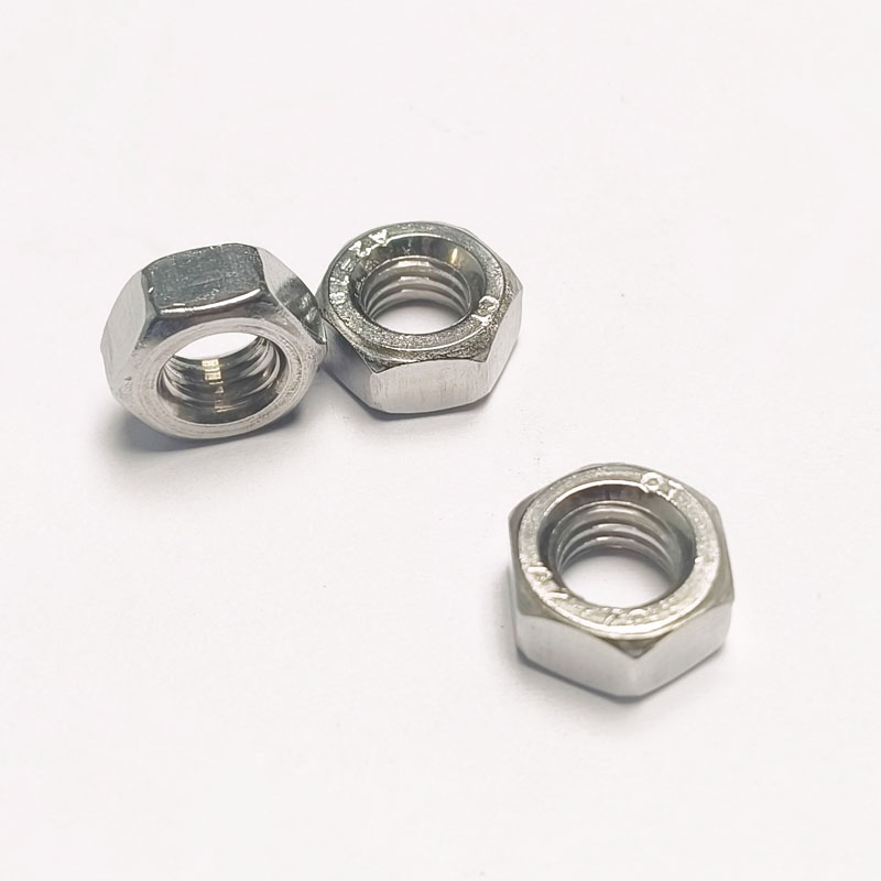гайка шестигранная из нержавеющей стали 304, гайка, винтовая крышка, плоская, без заусенцев, высокой точности, долговечная. Профессиональные поставщики крепежа из нержавеющей стали могут выполнять индивидуальные заказы и обработку.