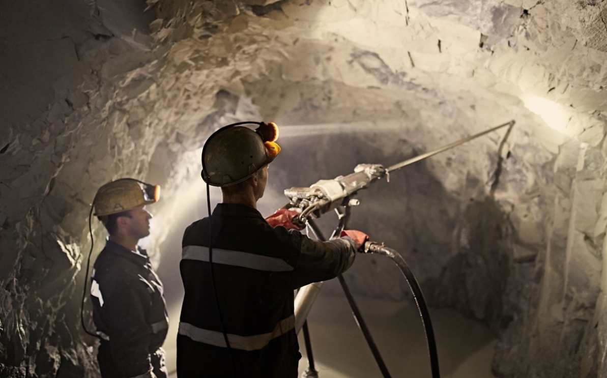 LED hat lamp for coal mining.png
