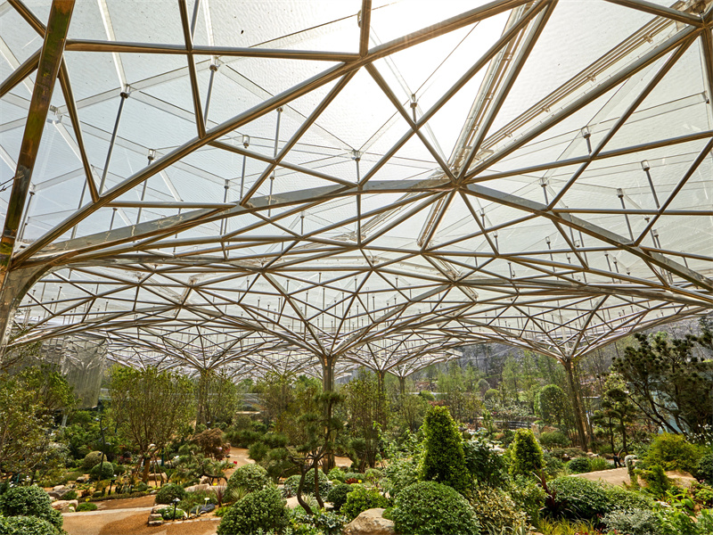 Special-shaped metal structure