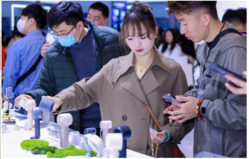 Shine at the exhibition, build the future together