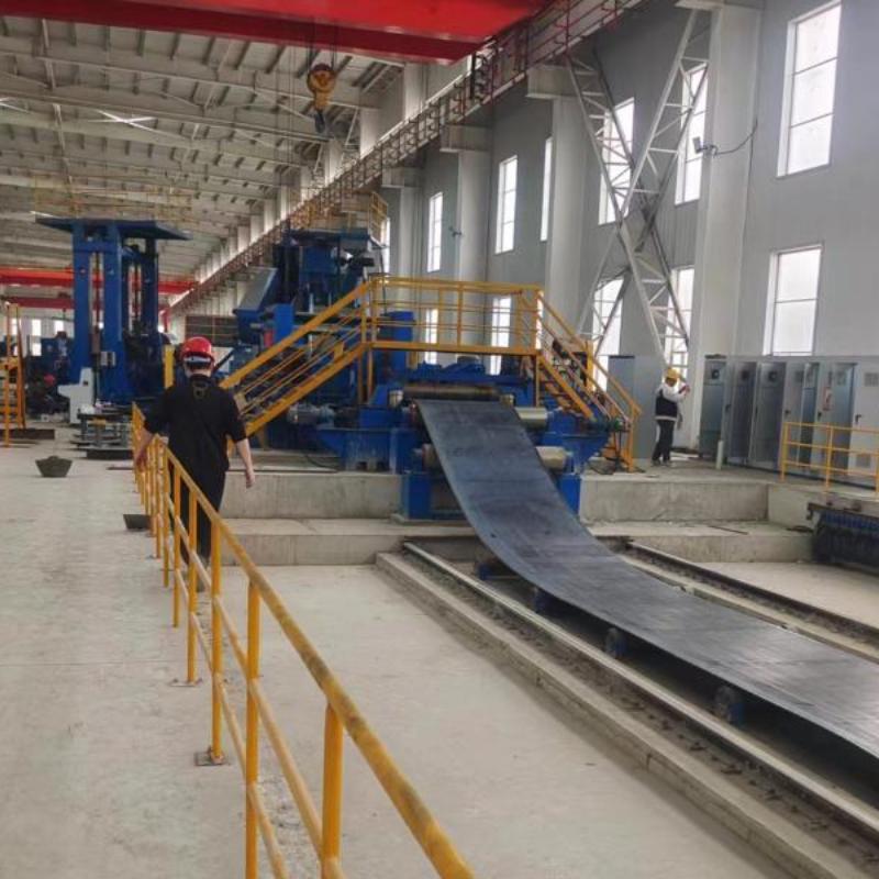 Arka Sallantılı Spirallerli Boru Makinesi