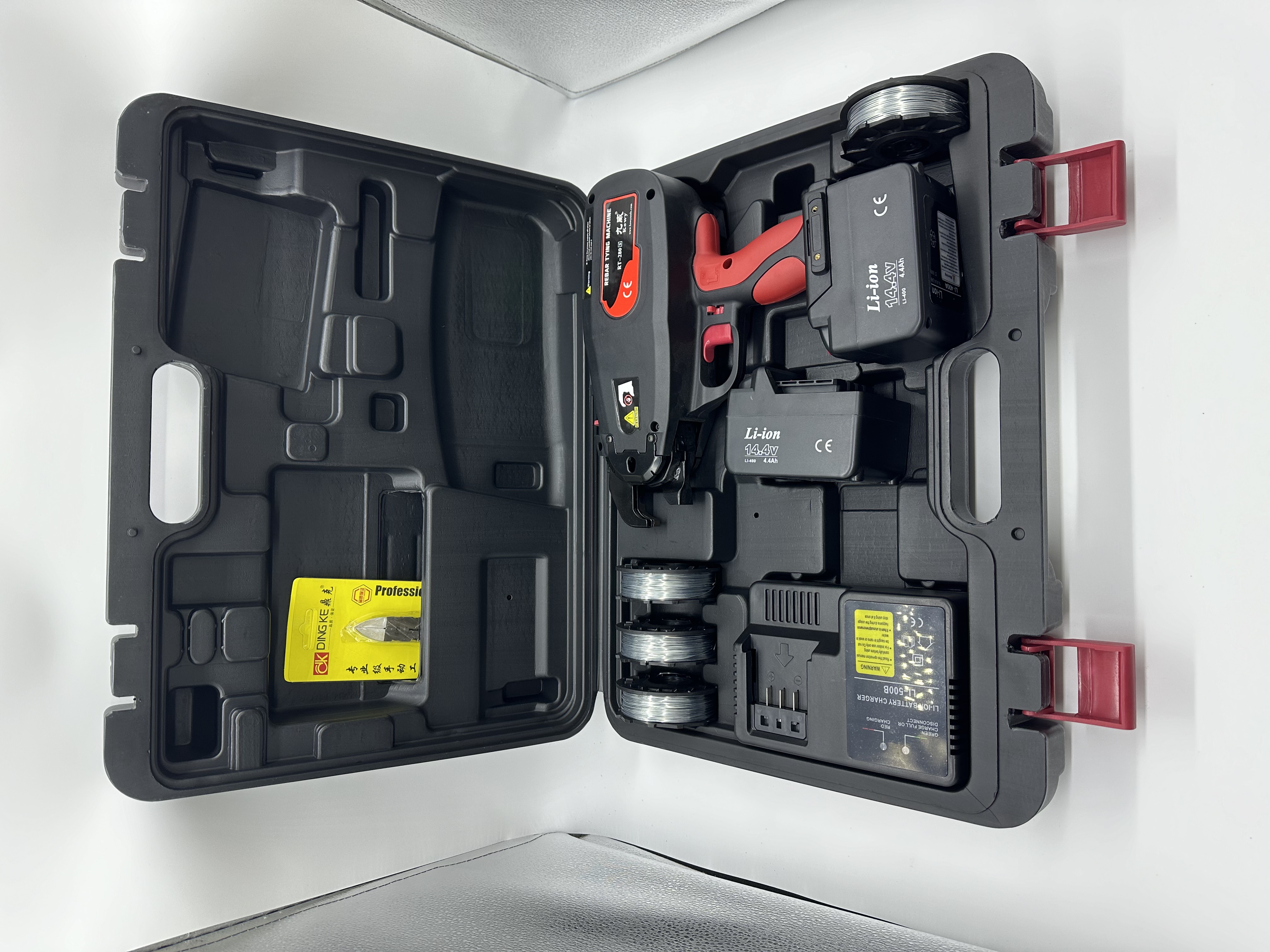 Stolt brukt av byggfagfolk for overlegen ytelse og effektivitet