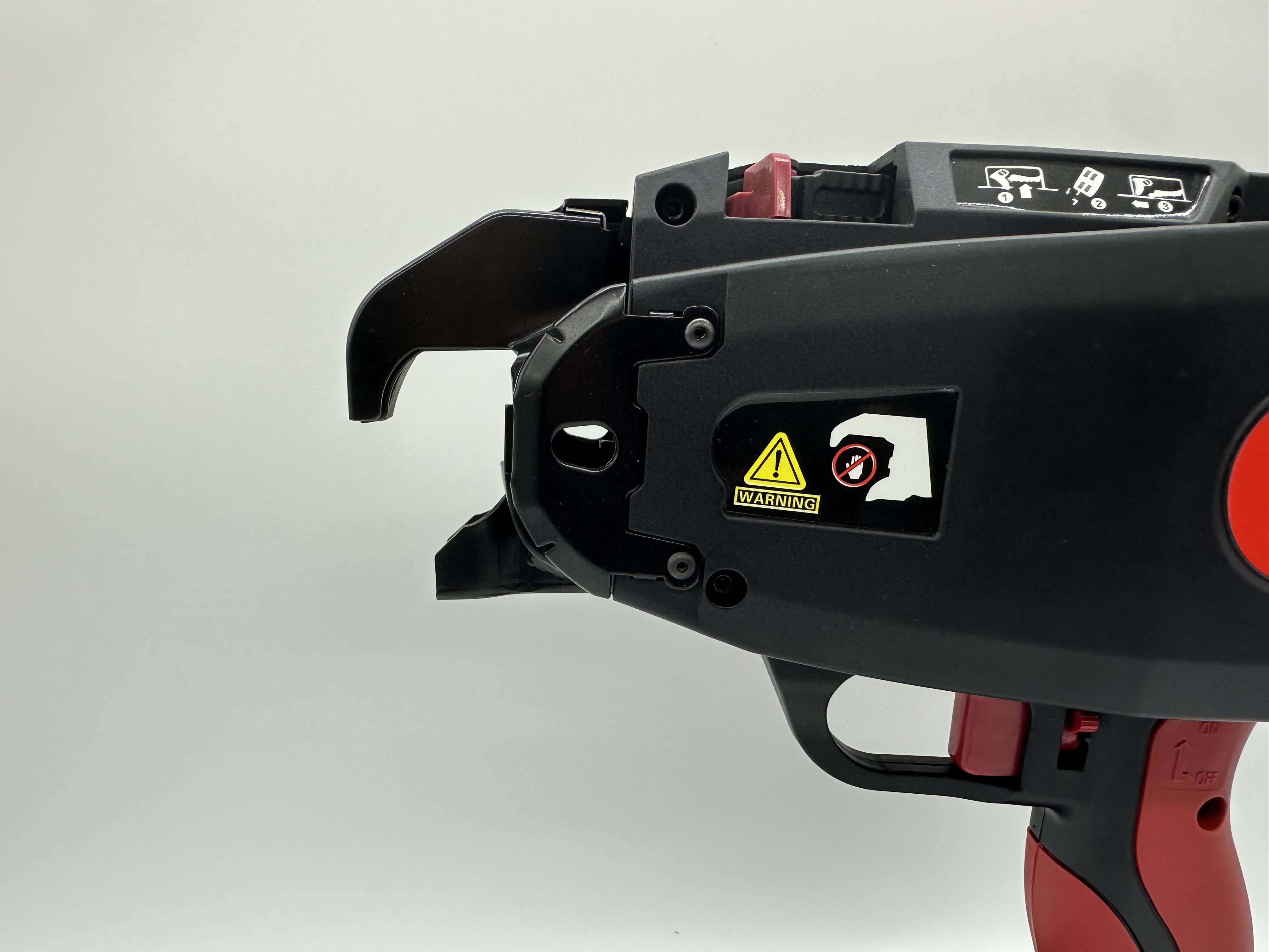 Øk produktiviteten og spar tid på byggeplasser med vår høykvalitets bindestenger for armeringsjern