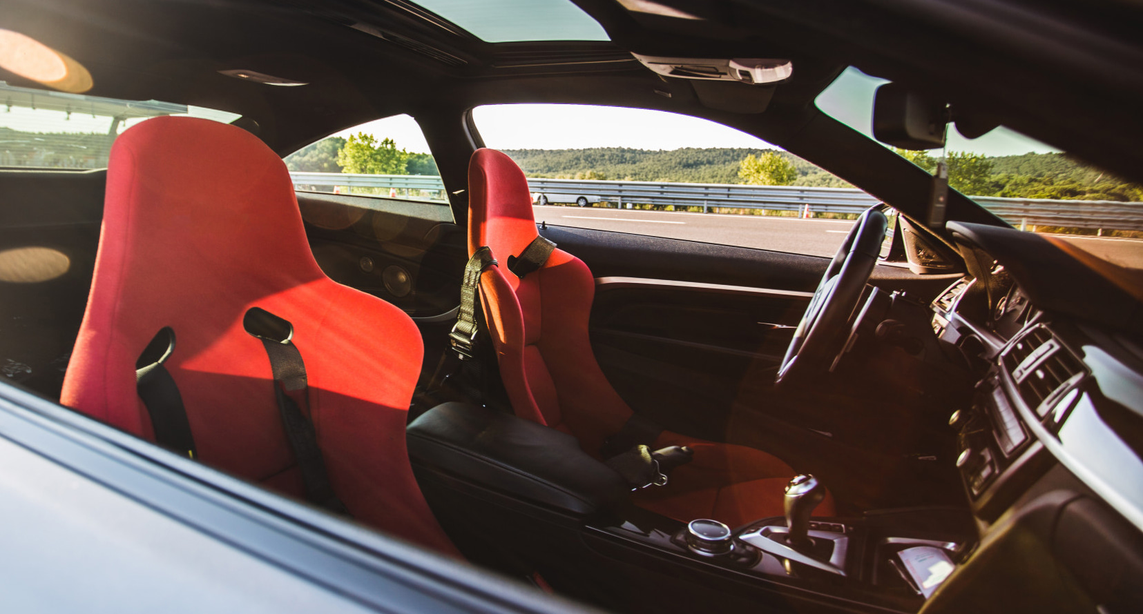 https://okki-shop.oss-cn-hangzhou.aliyuncs.com/category/405979/2810/6c0592eefa16de17abd56d1021b58109/3-Seat%283%29.jpg