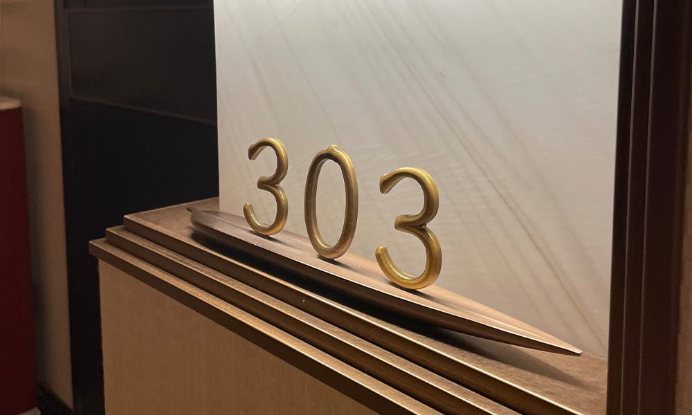 Factory door number identification