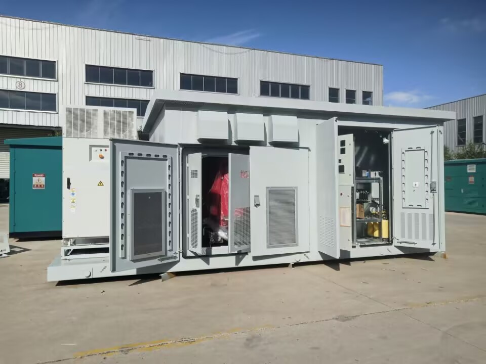 Energy storage converter boost integrated machine