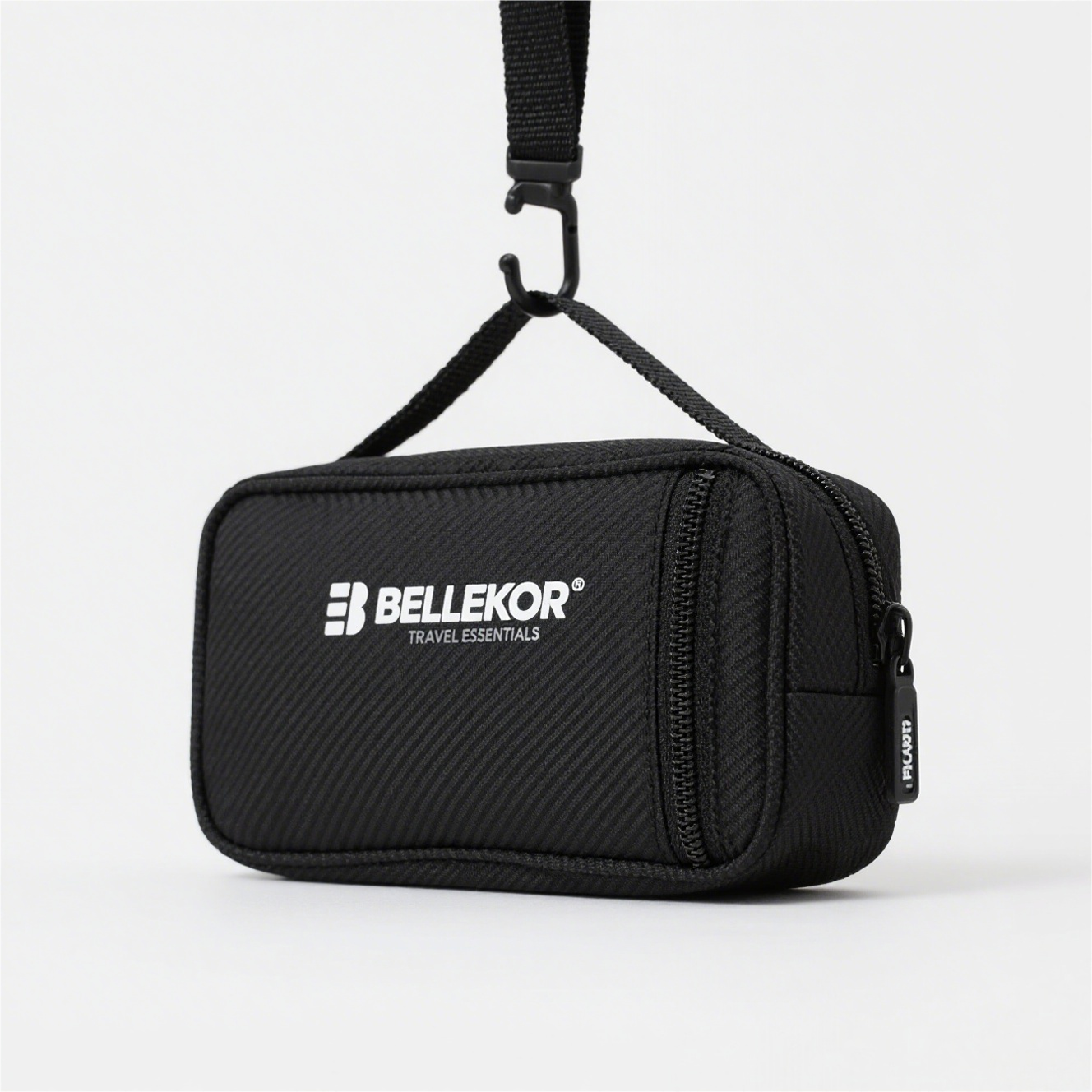 हमारे आकर्षक और टिकाऊ चोरी-रोधी यात्रा बैग के साथ गति में भी अपने सामान की सुरक्षा करें।