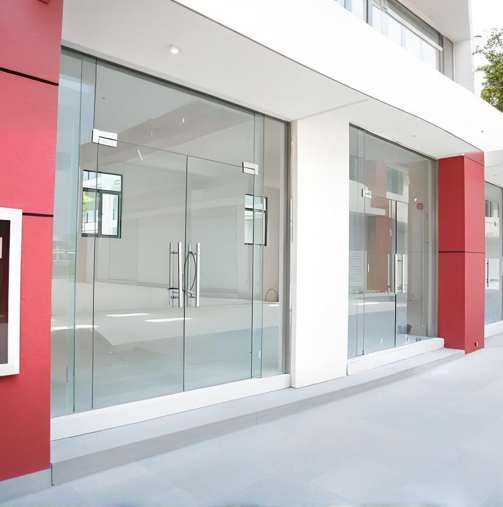 Puerta de cristal automática sin marco - Puerta corredera de cristal templado para tiendas y oficinas.