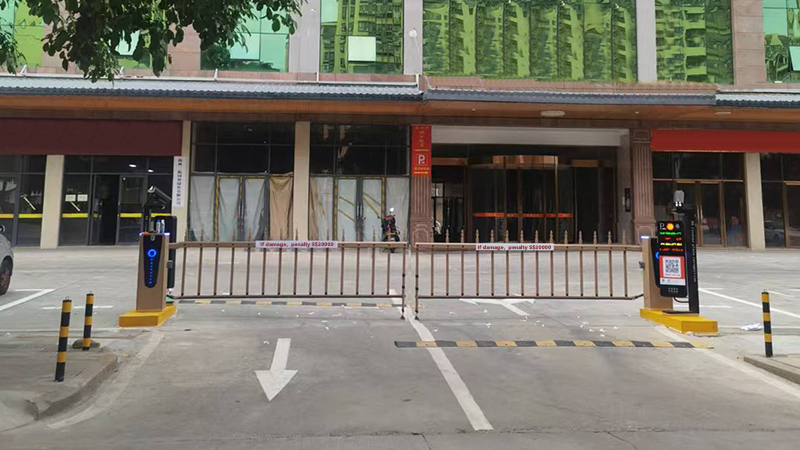 Intelligent Parking Solution Helps Malaysia's Integrated Malls Enhance Customer Experience