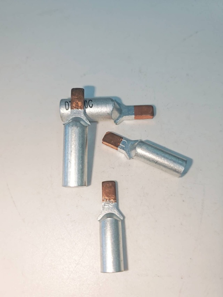 アースロッドクランプの種類とその用途