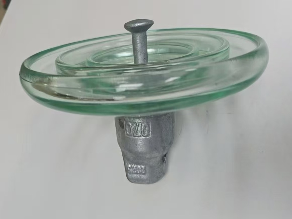 Innovatiewe ontwerpe en oortreffende prestasie in ons kabelklemkonnektors