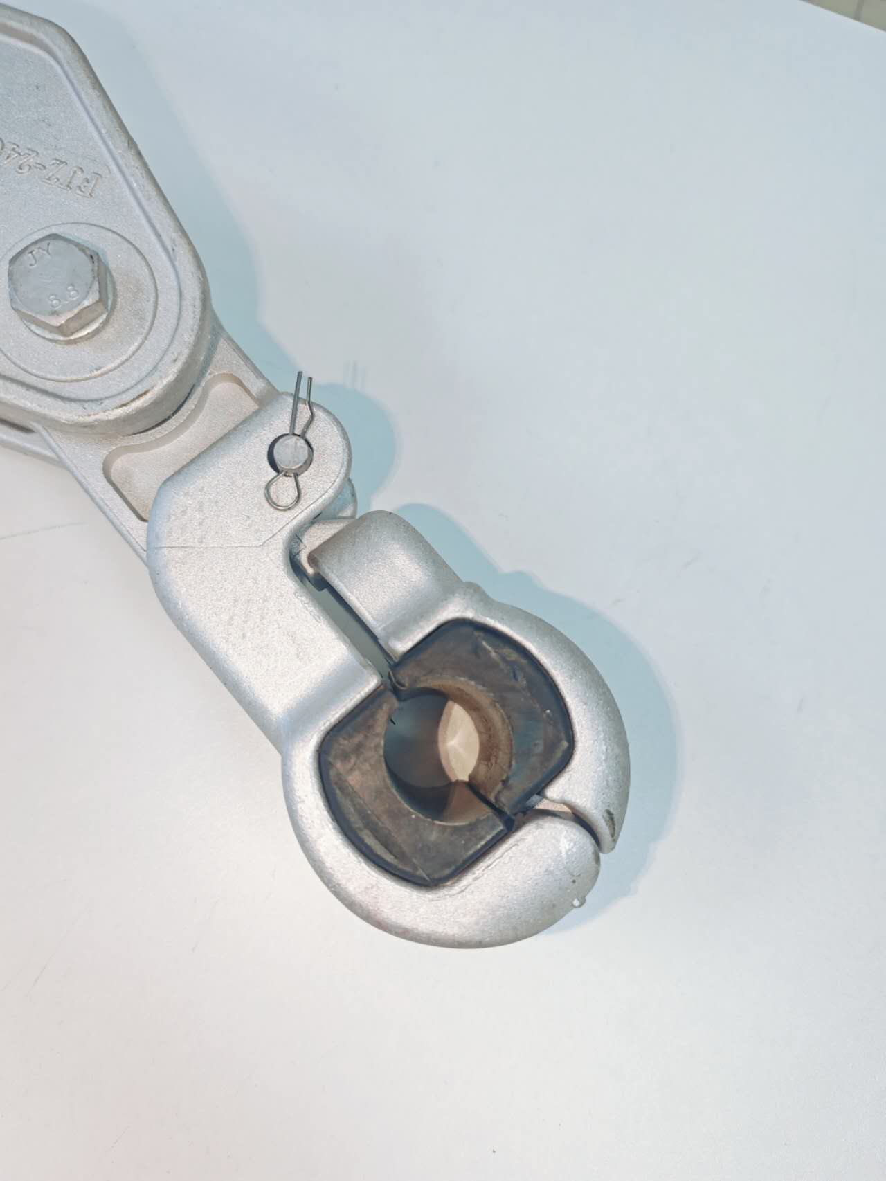 내구성 있는 안전 장비에 투자하여 산업 표준 준수를 보장하세요