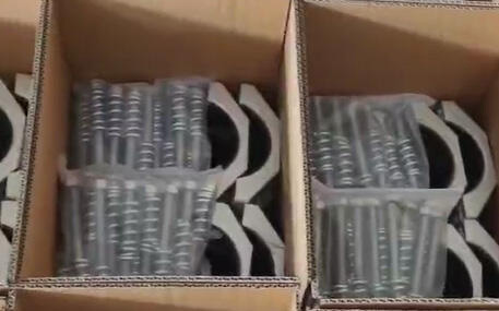 Cable fixing clamp