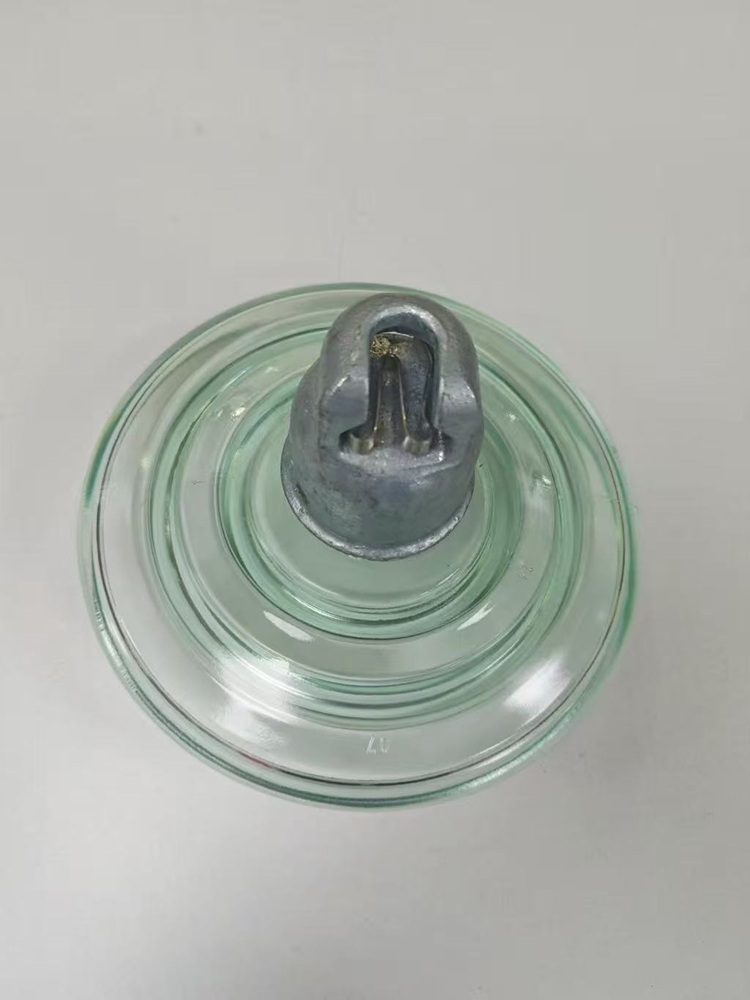 Tacar leabharlainne oiliúna chun cuidiú leat réiteach clamar uathuigh a aimsiú