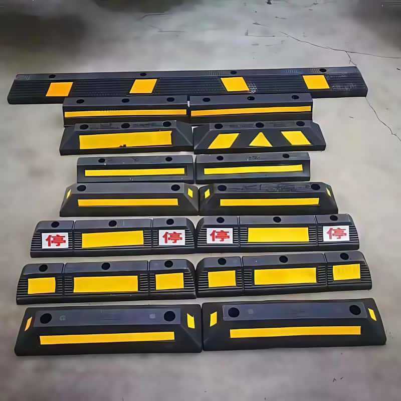 Emelje meg márkaértékét egyedi logós reflektáló mellényekkel