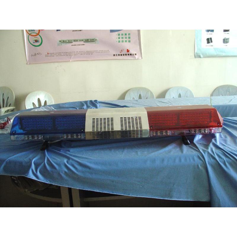 Konstruksi yang kuat dan desain tahan cuaca menjamin kinerja yang andal bahkan dalam lingkungan paling keras sekalipun.