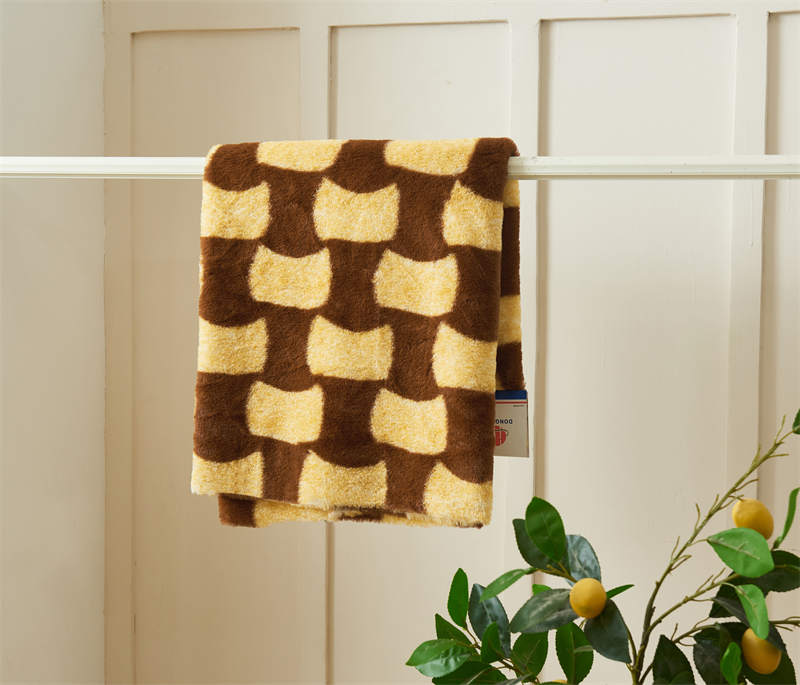 Irraffinah il-Patio jew id-Deck B’Opzjonijiet ta’ Tapis Stilwali Indoor u Outdoor