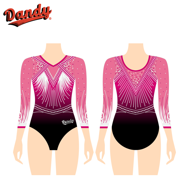 ทําการประกาศด้วยการออกแบบที่ดึงดูดสายตาและสีสันสดใสบนเสื้อฟุตบอลที่กําหนดเองของคุณ