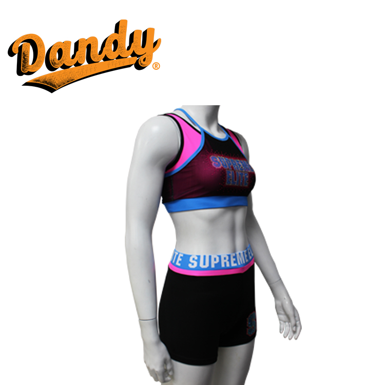 Korosta brändiäsi kiinnostavilla isolla tikkuilla