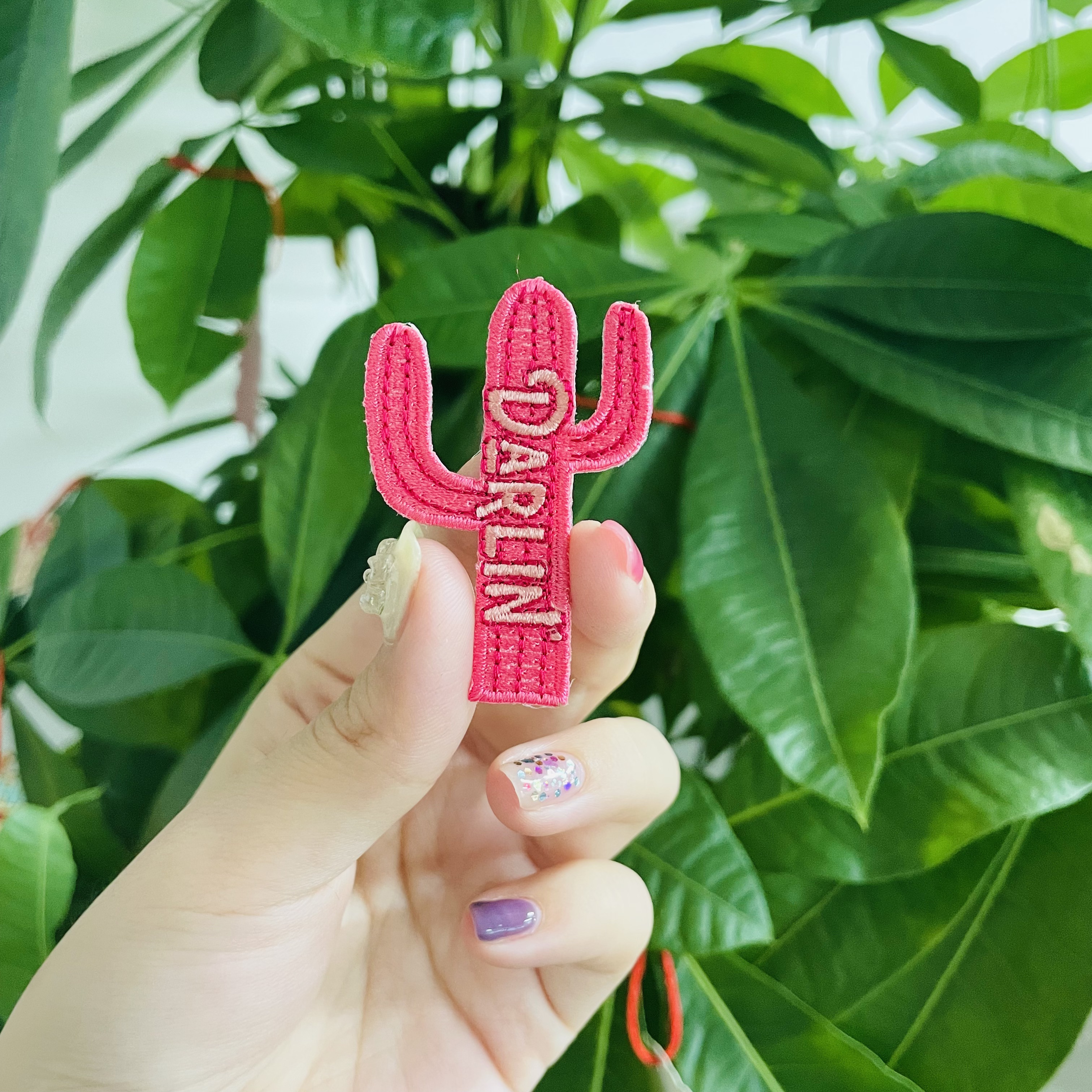 Custom No Minimum Heat Press Iron on Patches Custom Hats Logo Designer Embroidered Patches Applique for Clothing