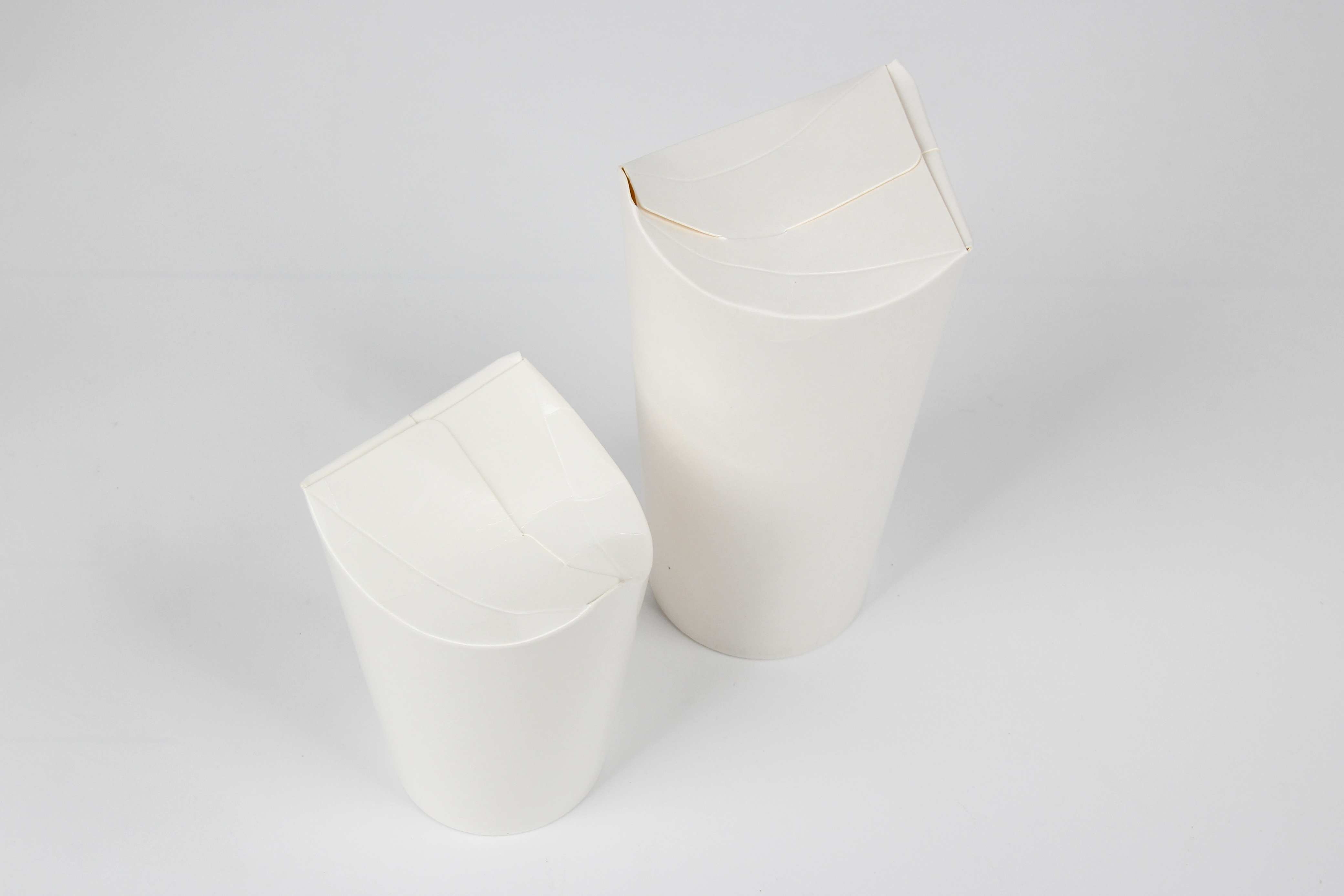 자사의 비즈니스를 위한 고품질 포장용 종이컵을 어디서 찾을 수 있는지