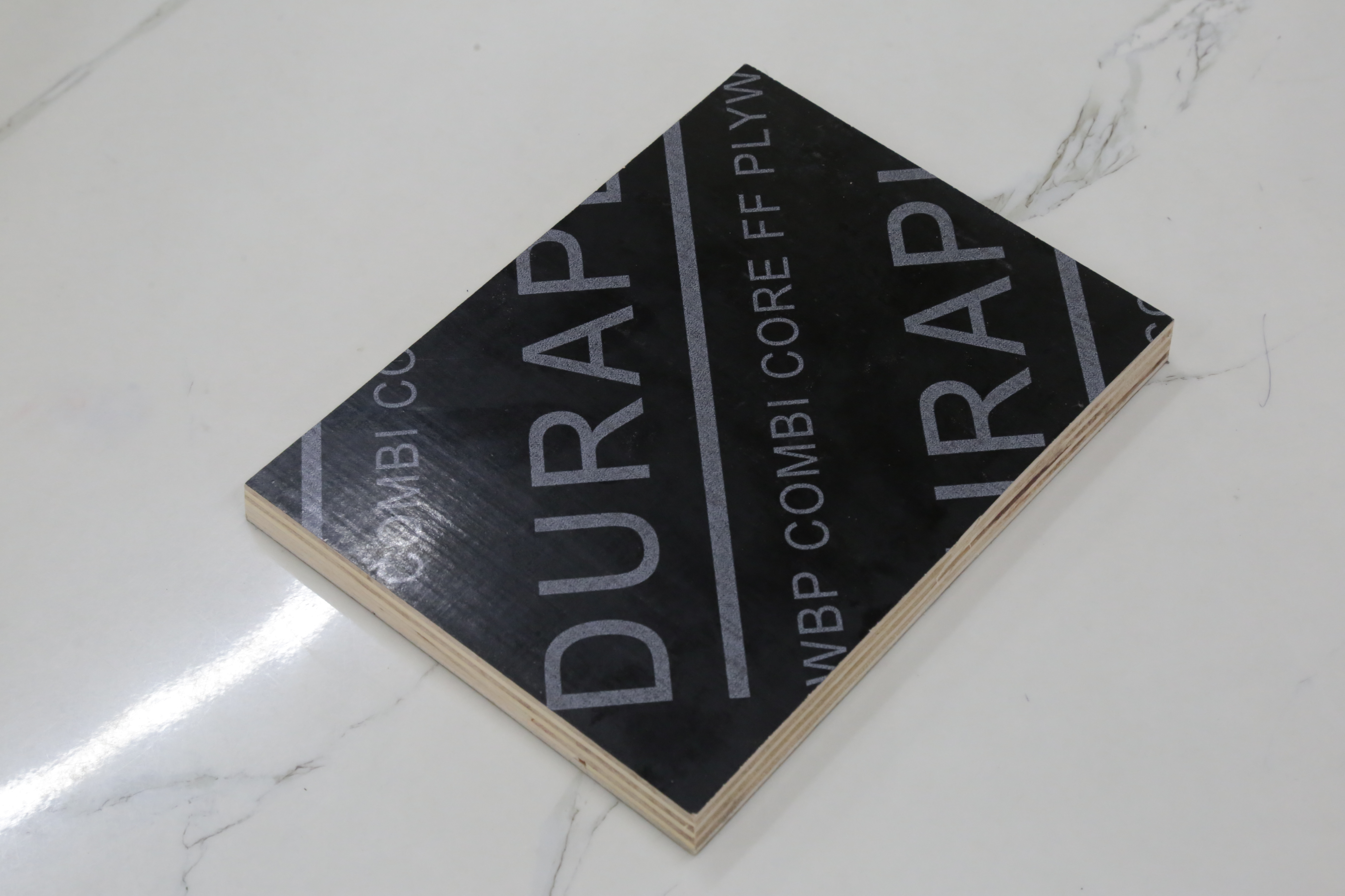 ซื้อไม้อัดราคาประหยัดสำหรับงานคอนกรีตได้ที่ไหน